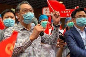 咱们挺过来了咱们还将持续挺下去